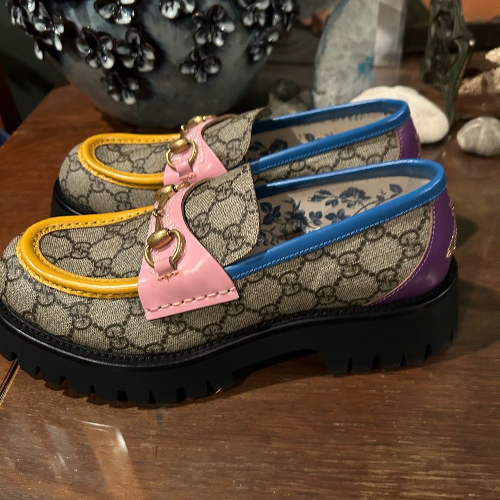 SOLD ❌❌❌Gucci Supreme Monogram Lug Soles  Canvas Tri Color - Picture 2 of 6